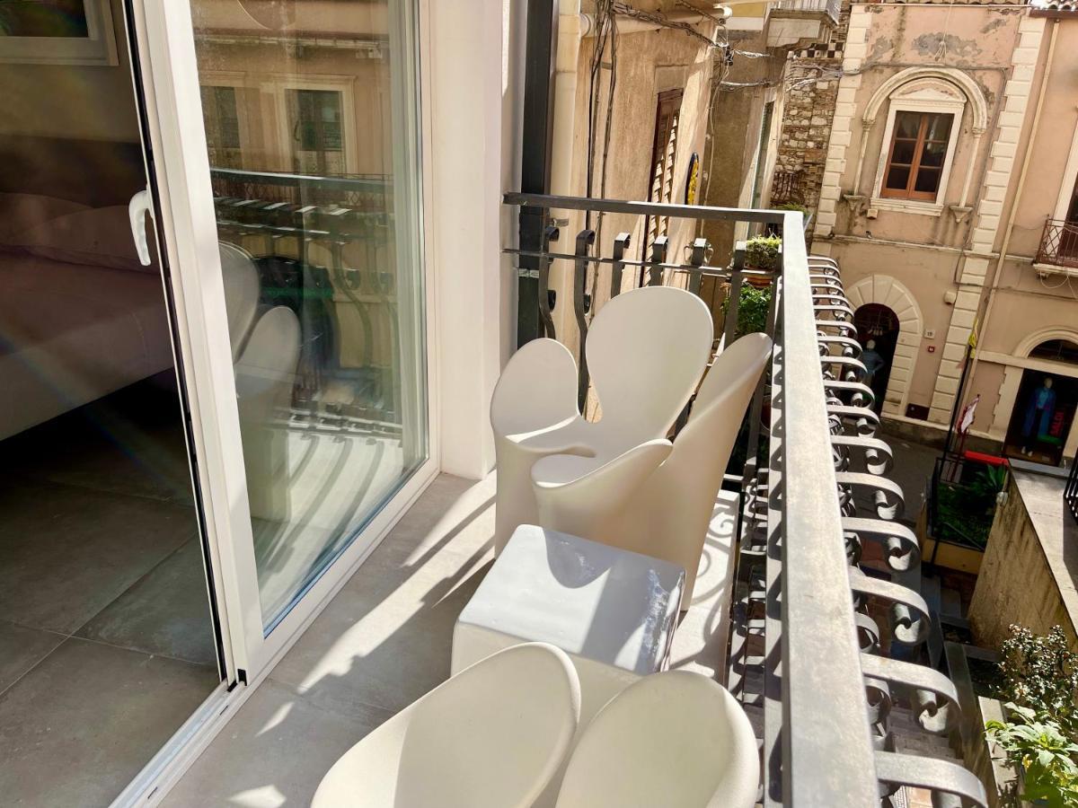 Don Diego Luxury Rooms Taormina Bagian luar foto
